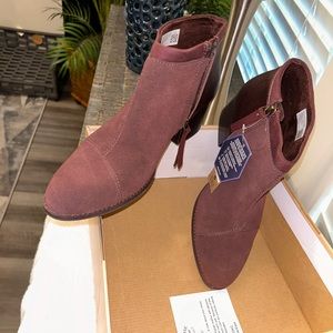 Toms Burgundy ankle booties, size 10 New never worn.